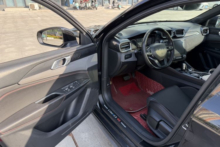 Used Lynk & Co 03 2019 1.5TD DCT Sport Edition China VI Standard Interior 4