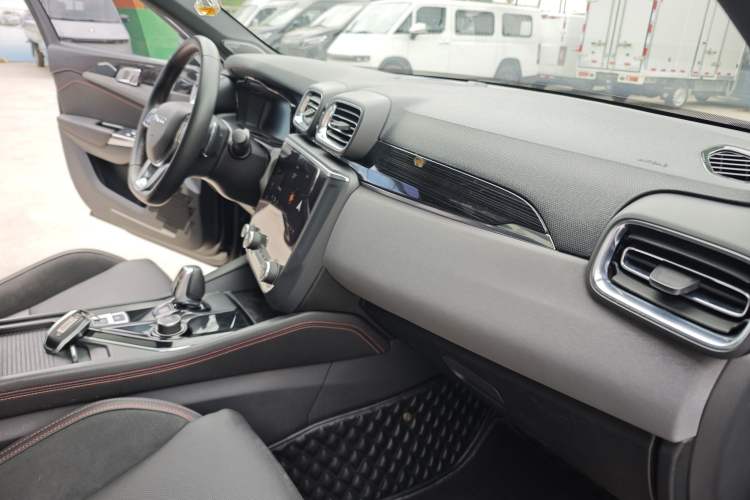 Used Lynk & Co 03 2019 1.5TD DCT JingPro Edition China VI Standard Interior 6
