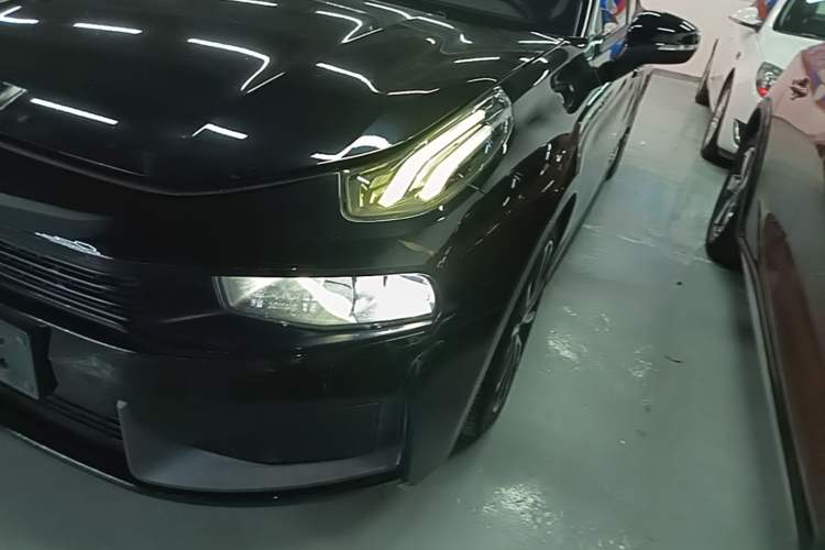Used Lynk & Co 03 2019 2.0TD Automatic Trend Edition Left Front Headlight
