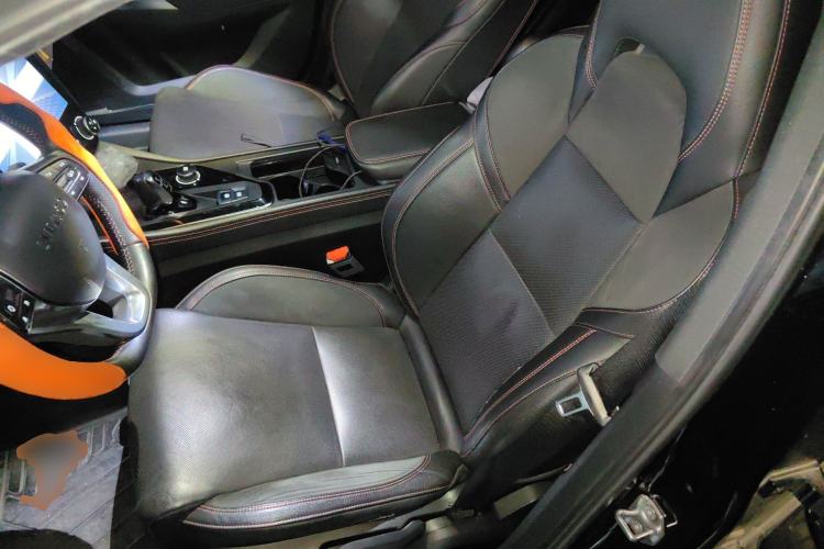 Used Lynk & Co 03 2019 1.5TD DCT Sport Edition China VI Standard Left Front Seat