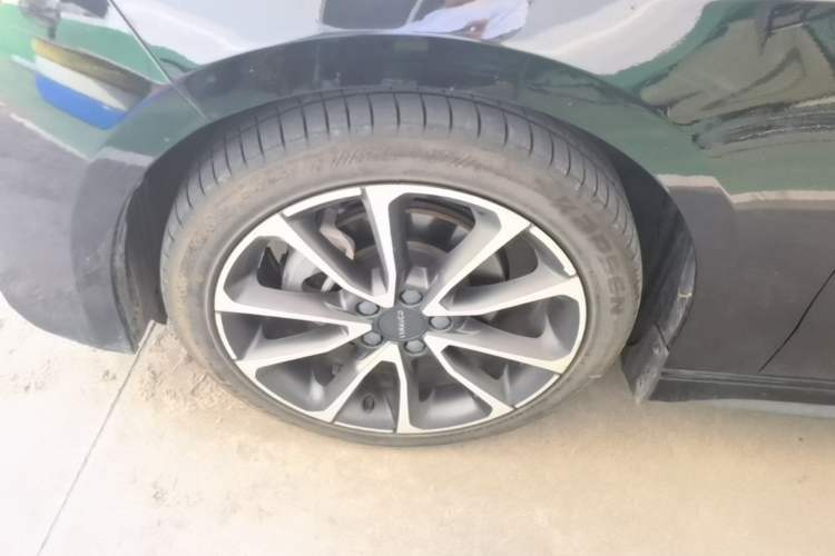 Used Lynk & Co 03 2019 1.5TD DCT Sport Edition China VI Standard Left Front Wheel Hub