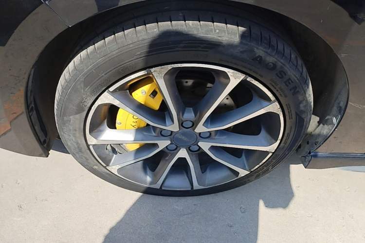 Used Lynk & Co 03 2019 1.5TD DCT Sport Edition China VI Standard Left Front Wheel Hub