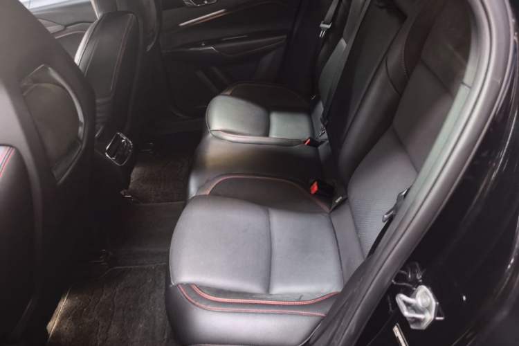Used Lynk & Co 03 2019 1.5TD DCT JingPro Edition China VI Standard Left Rear Seat