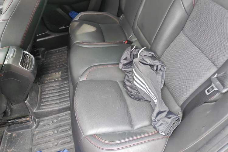 Used Lynk & Co 03 2019 1.5TD DCT JingPro Edition China VI Standard Left Rear Seat