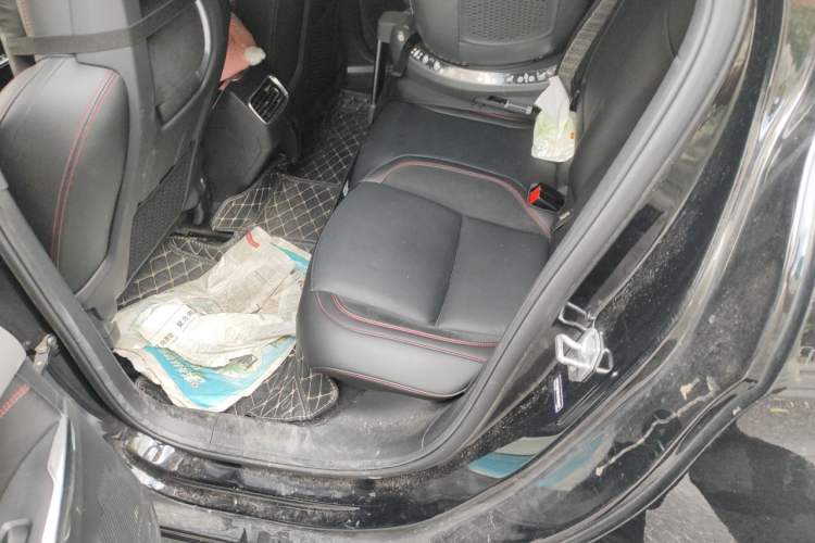Used Lynk & Co 03 2019 1.5TD DCT JingPro Edition China VI Standard Left Rear Seat