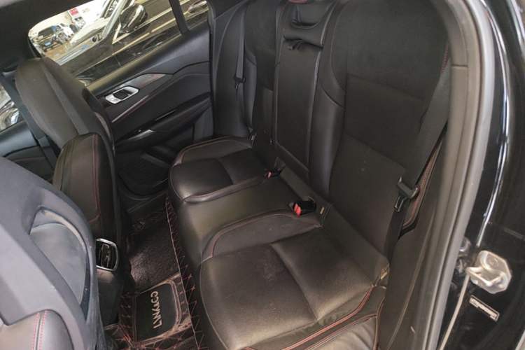 Used Lynk & Co 03 2019 1.5TD DCT JingPro Edition China VI Standard Left Rear Seat