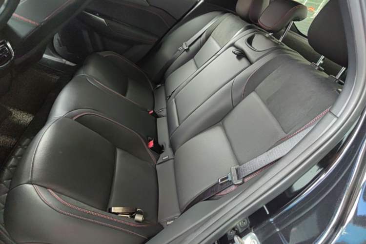 Used Lynk & Co 03 2019 1.5TD DCT Sport Edition China VI Standard Left Rear Seat