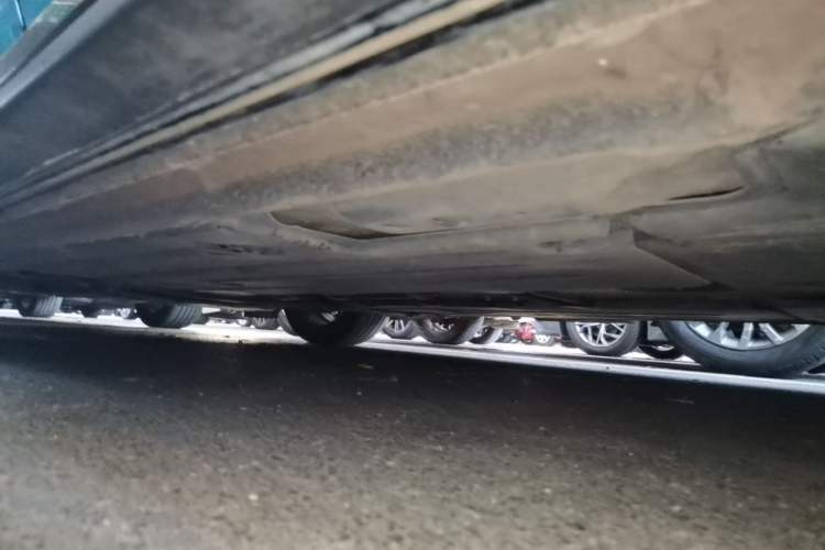 Used Lynk & Co 03 2019 1.5TD DCT JingPro Edition China VI Standard Left Side Sill