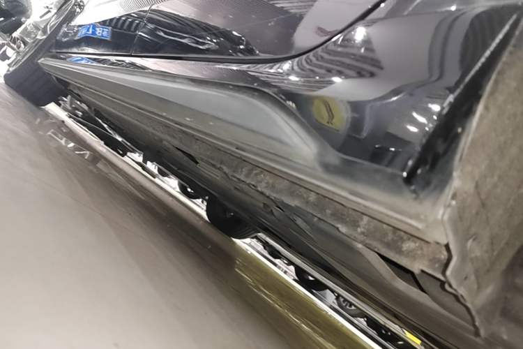 Used Lynk & Co 03 2019 2.0TD Automatic Jing Pro Edition Left Side Sill