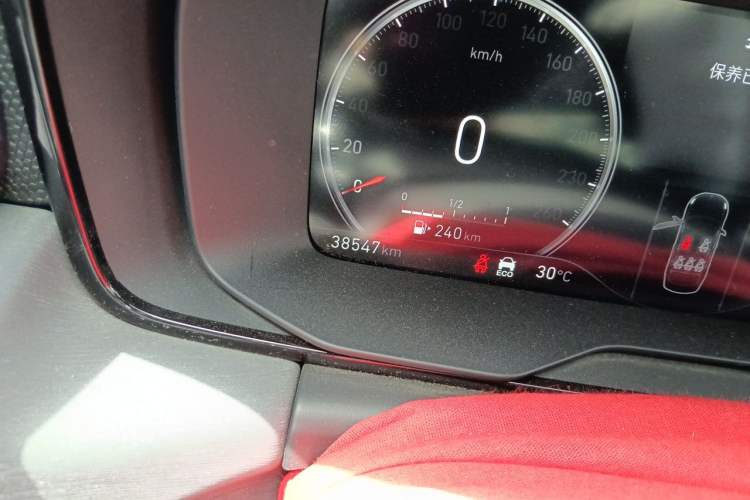 Used Lynk & Co 03 2019 1.5TD DCT JingPro Edition China VI Standard Odometer Close Up