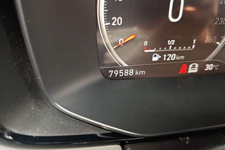 Used Lynk & Co 03 2019 2.0TD Automatic Jing Pro Edition Odometer Close Up