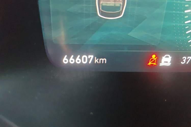 Used Lynk & Co 03 2019 1.5TD DCT Sport Edition China VI Standard Odometer Close Up