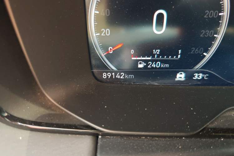 Used Lynk & Co 03 2019 1.5TD DCT JingPro Edition China VI Standard Odometer Close Up