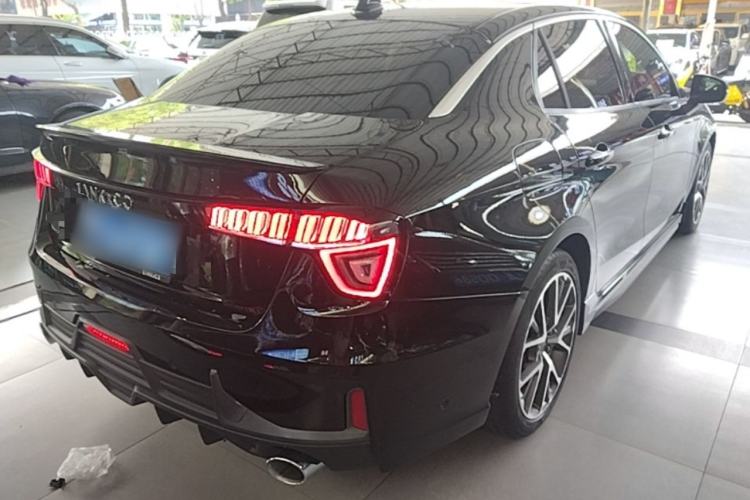 Used Lynk & Co 03 2019 2.0TD Automatic Jing Pro Edition Rear Right 45 Deg