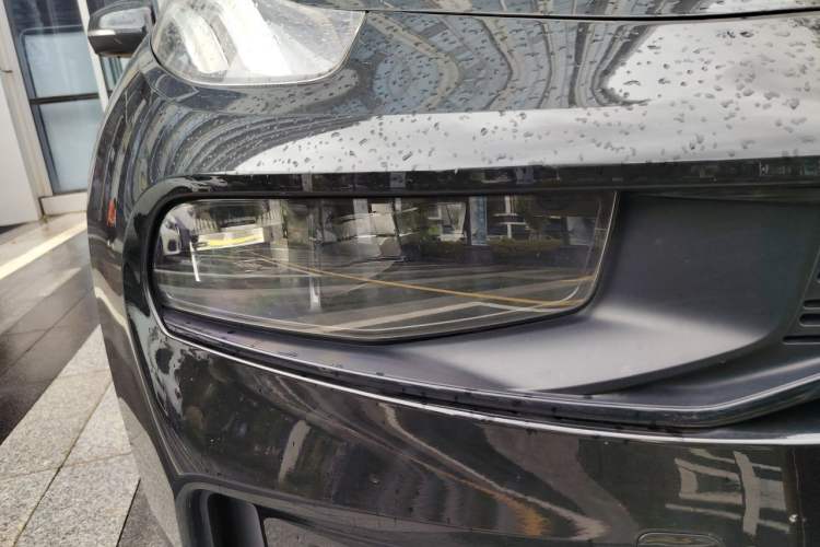 Used Lynk & Co 03 2019 2.0TD Automatic Jing Pro Edition Right Front Headlight