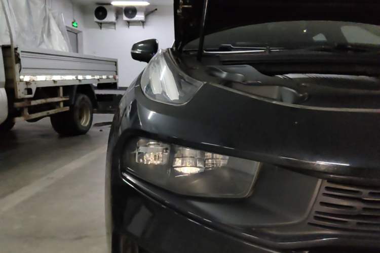 Used Lynk & Co 03 2019 1.5TD DCT Sport Edition China VI Standard Right Front Headlight