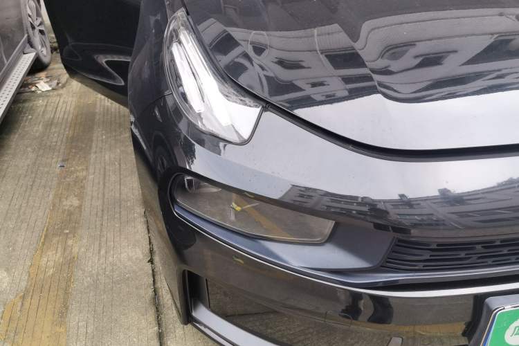 Used Lynk & Co 03 2019 1.5TD DCT JingPro Edition China VI Standard Right Front Headlight