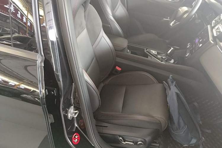 Used Lynk & Co 03 2019 2.0TD Automatic Jing Pro Edition Right Front Seat