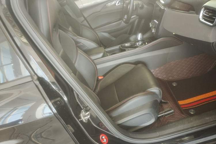 Used Lynk & Co 03 2019 1.5TD DCT Sport Edition China VI Standard Right Front Seat