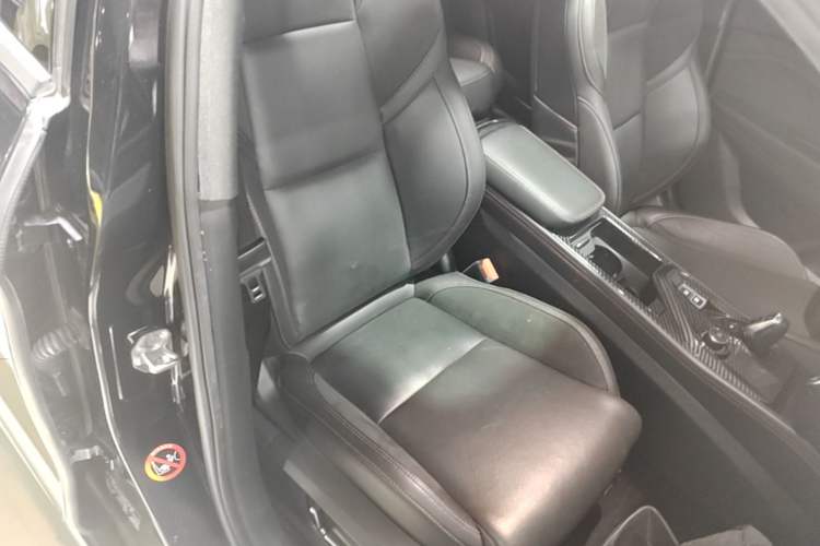 Used Lynk & Co 03 2019 2.0TD Automatic Jing Pro Edition Right Front Seat