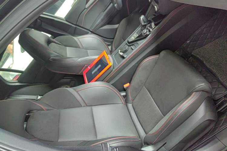 Used Lynk & Co 03 2019 1.5TD DCT Sport Edition China VI Standard Right Front Seat