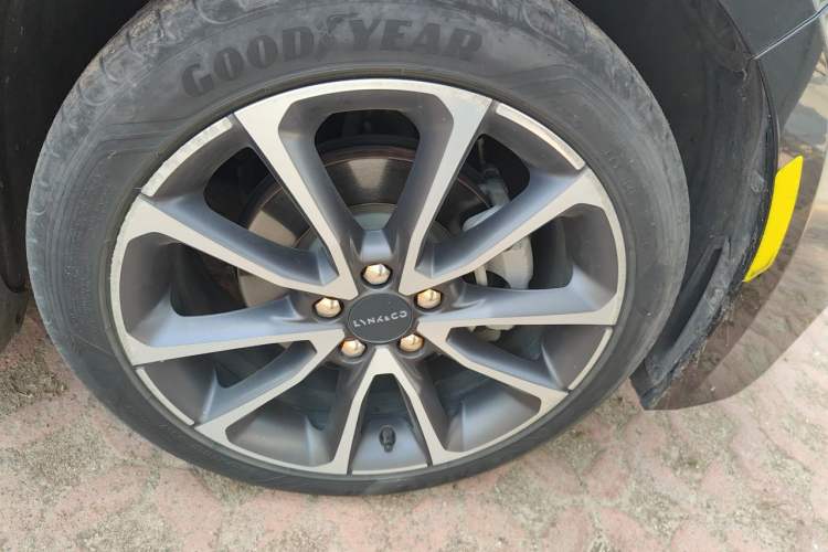 Used Lynk & Co 03 2019 1.5TD DCT Sport Edition China VI Standard Right Front Wheel Hub