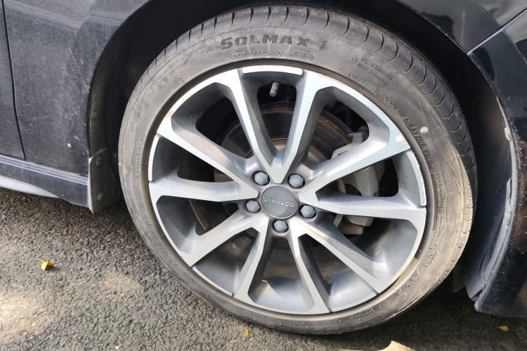 Used Lynk & Co 03 2019 1.5TD DCT Sport Edition China VI Standard Right Front Wheel Hub