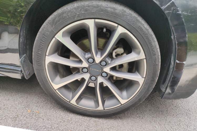 Used Lynk & Co 03 2019 1.5TD DCT Sport Edition China VI Standard Right Front Wheel Hub
