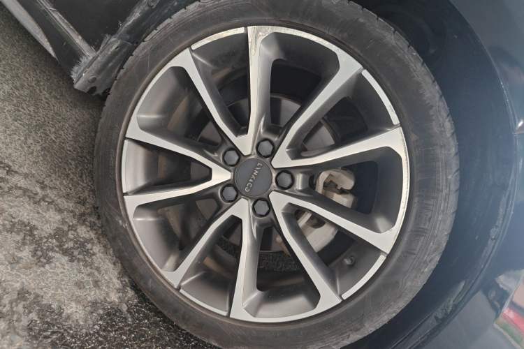Used Lynk & Co 03 2019 1.5TD DCT Sport Edition China VI Standard Right Front Wheel Hub