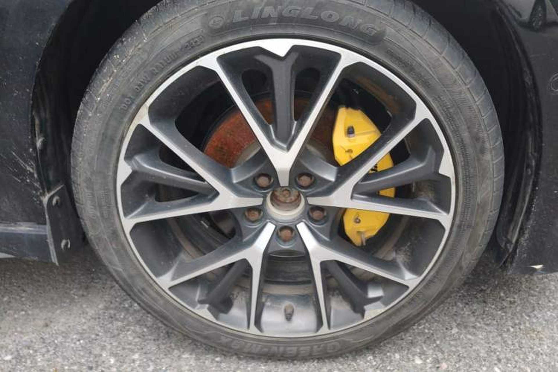 Used Lynk & Co 03 2019 1.5TD DCT JingPro Edition China VI Standard Right Front Wheel Hub
