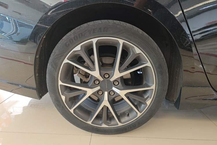 Used Lynk & Co 03 2019 1.5TD DCT JingPro Edition China VI Standard Right Rear Wheel Hub
