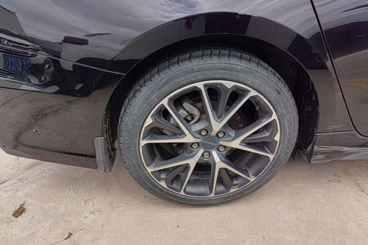 Used Lynk & Co 03 2019 1.5TD DCT JingPro Edition China VI Standard Right Rear Wheel Hub