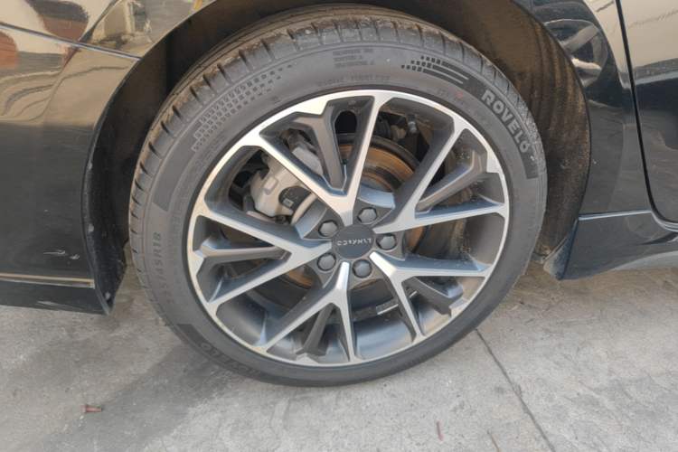 Used Lynk & Co 03 2019 1.5TD DCT JingPro Edition China VI Standard Right Rear Wheel Hub
