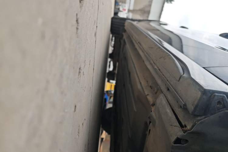 Used Lynk & Co 03 2019 1.5TD DCT JingPro Edition China VI Standard Right Side Sill