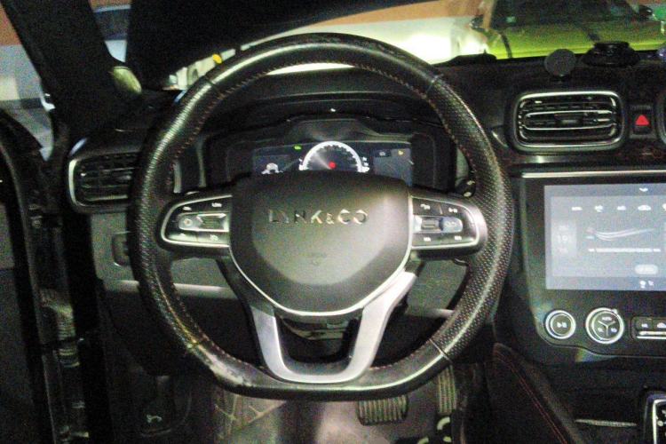 Used Lynk & Co 03 2019 1.5TD DCT JingPro Edition China VI Standard Steering Wheel
