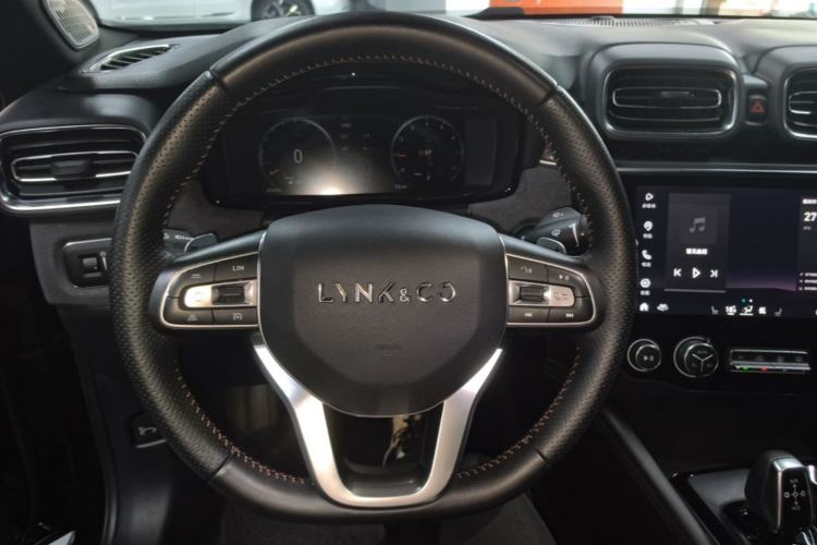 Used Lynk & Co 03 2019 1.5TD DCT JingPro Edition China VI Standard Steering Wheel