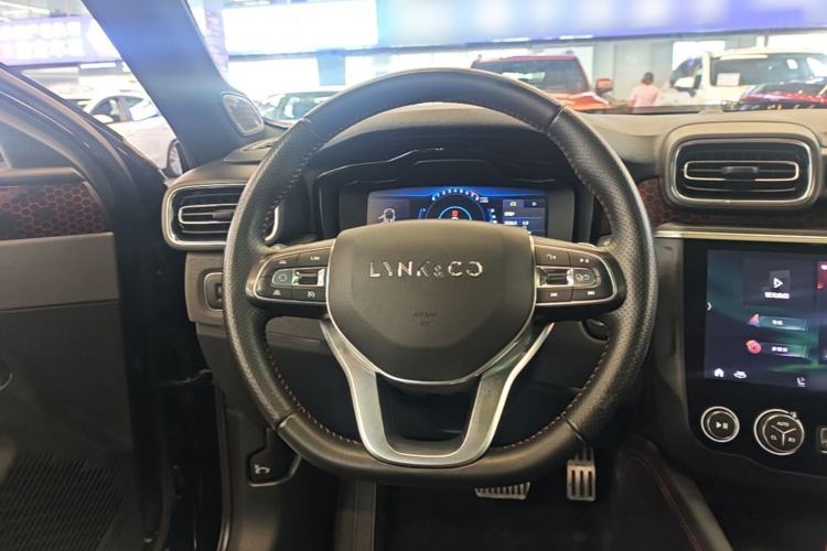 Used Lynk & Co 03 2019 2.0TD Automatic Jing Pro Edition Steering Wheel