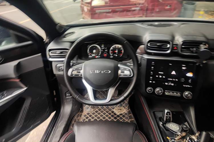 Used Lynk & Co 03 2019 2.0TD Automatic Jing Pro Edition Steering Wheel