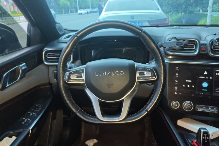 Used Lynk & Co 03 2019 1.5TD DCT JingPro Edition China VI Standard Steering Wheel