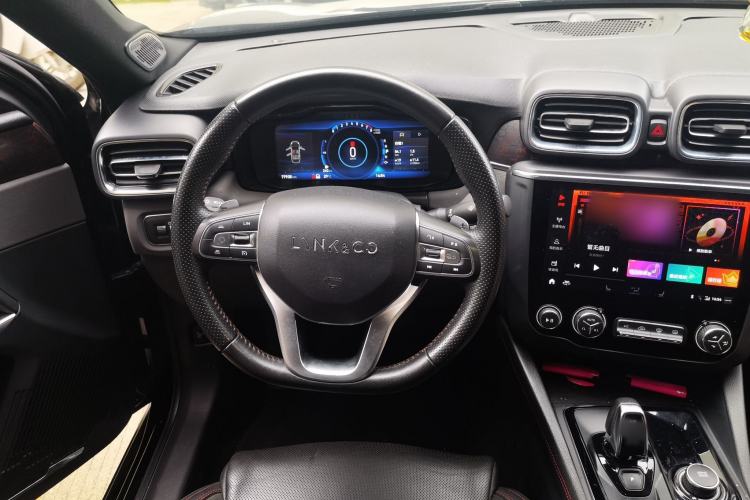 Used Lynk & Co 03 2019 1.5TD DCT JingPro Edition China VI Standard Steering Wheel