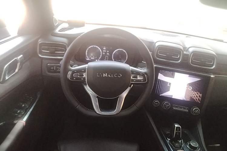 Used Lynk & Co 03 2019 1.5TD DCT JingPro Edition China VI Standard Steering Wheel