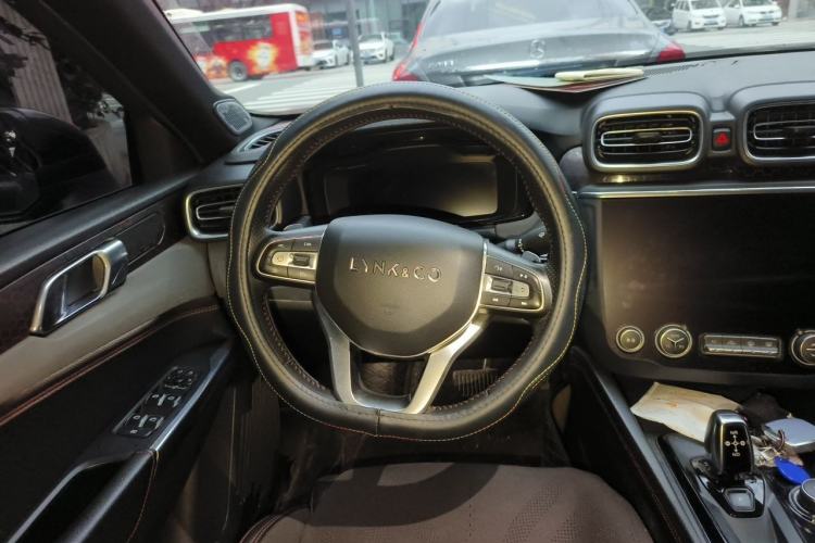 Used Lynk & Co 03 2019 1.5TD DCT JingPro Edition China VI Standard Steering Wheel