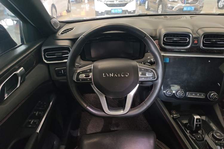Used Lynk & Co 03 2019 1.5TD DCT JingPro Edition China VI Standard Steering Wheel