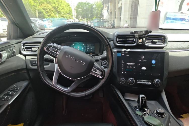 Used Lynk & Co 03 2019 2.0TD Automatic Jing Pro Edition Steering Wheel