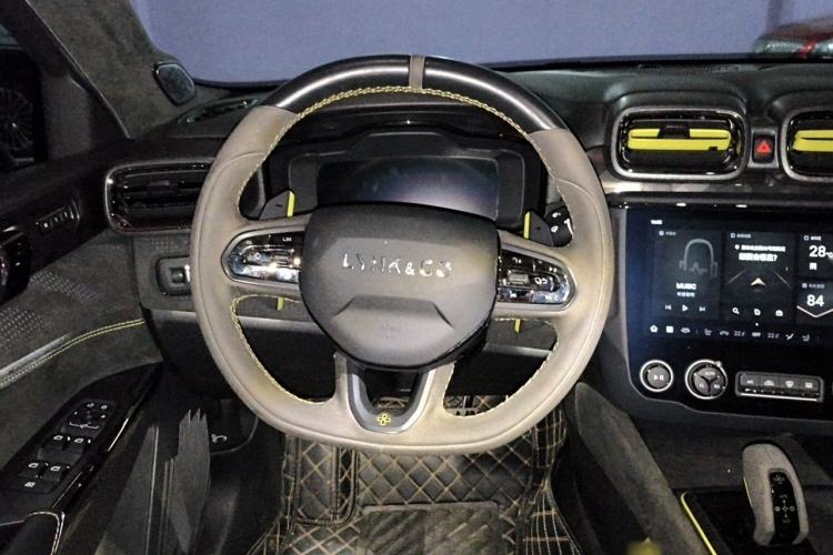 Used Lynk & Co 03 2019 03+ 2.0TD Automatic Wind-Chasing Edition Steering Wheel