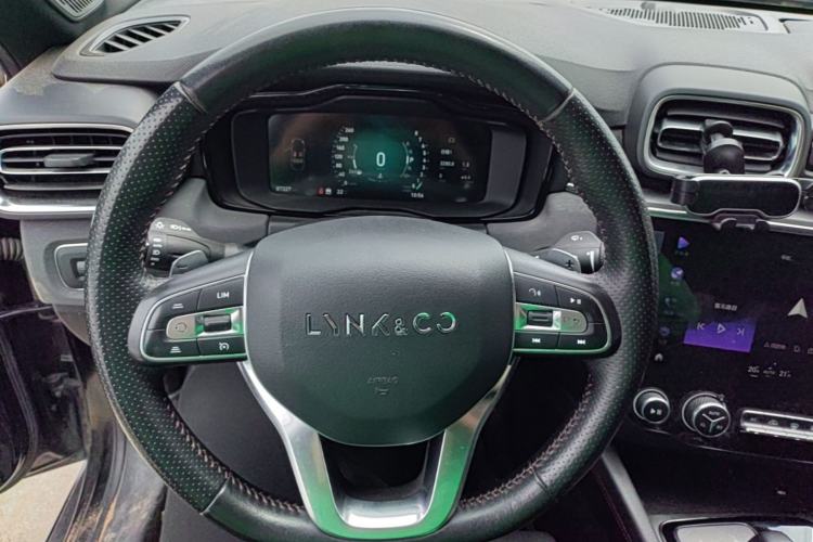 Used Lynk & Co 03 2019 1.5TD DCT JingPro Edition China VI Standard Steering Wheel