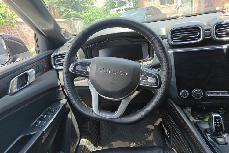 Used Lynk & Co 03 2019 1.5TD DCT JingPro Edition China VI Standard Steering Wheel