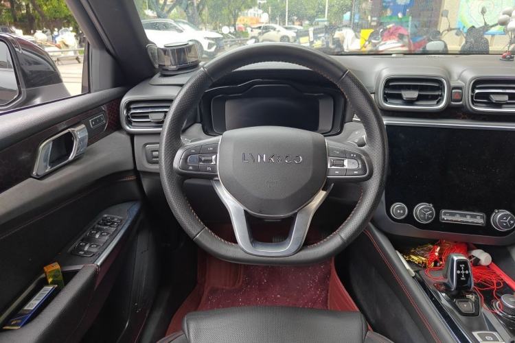 Used Lynk & Co 03 2019 2.0TD Automatic Jing Pro Edition Steering Wheel
