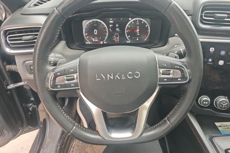 Used Lynk & Co 03 2019 1.5TD DCT JingPro Edition China VI Standard Steering Wheel