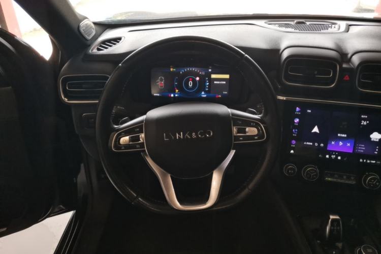 Used Lynk & Co 03 2019 1.5TD DCT JingPro Edition China VI Standard Steering Wheel